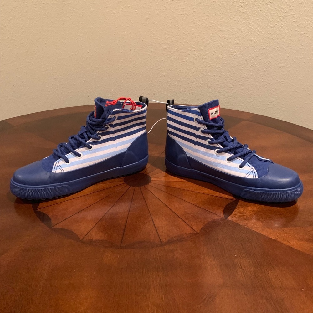 Youth size Hunter dipped canvas sneakers! new! - Picture 3 of 8